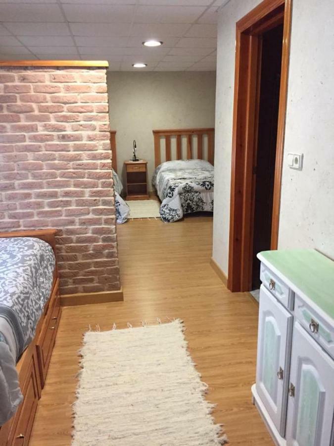 Pension Santa Teresa Villanueva de la Jara Exteriör bild